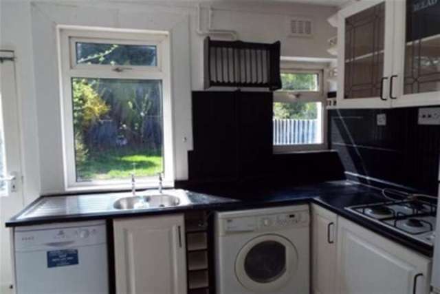  Image of 2 bedroom Detached house to rent in Wathen Road Warwick CV34 at Warwick, CV34 5BA