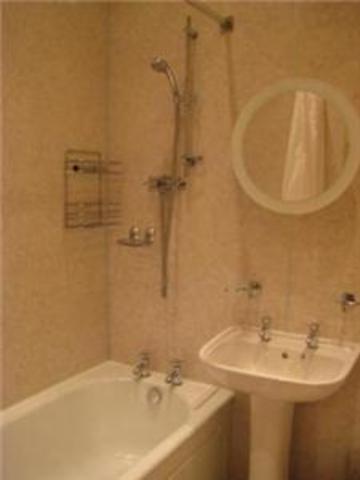  Image of 1 bedroom Flat to rent in Watson Street Aberdeen AB25 at Rosemount Aberdeen Aberdeen, AB25 2QJ