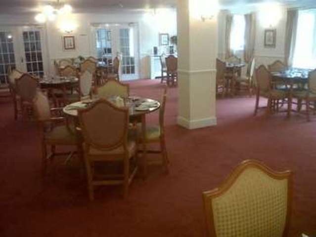  Image of 1 bedroom Retirement Property for sale in Massetts Road Horley RH6 at 59 Massetts Road  Horley, RH6 7BP