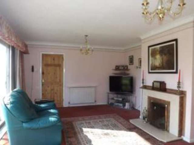  Image of 3 bedroom Bungalow for sale in Fields Close Weeley Clacton-on-Sea CO16 at Weeley Heath Clacton-on-Sea Weeley Heath, CO16 9DS