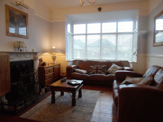  Image of 3 bedroom Detached house to rent in Weihurst Gardens Sutton SM1 at Weihurst Gardens  Sutton, SM1 4PQ