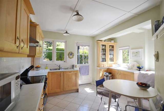  Image of 3 bedroom Property for sale in West Hill Harrow-on-the-Hill Harrow HA2 at South Harrow, HA2 0JQ