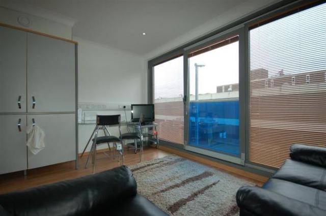  Image of 1 bedroom Flat to rent in Leylands Road Leeds LS2 at Leeds, LS2 7JS