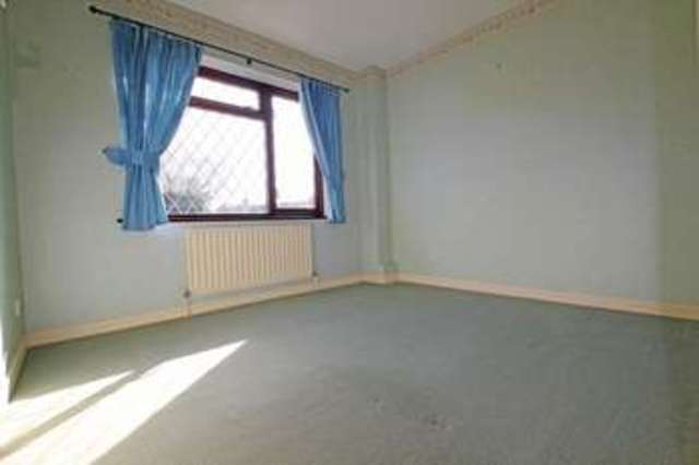  Image of 4 bedroom Detached house for sale in Groves Down West Wellow Romsey SO51 at Groves Down West Wellow Romsey, SO51 6DZ