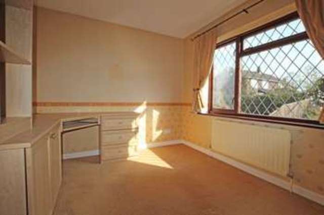  Image of 4 bedroom Detached house for sale in Groves Down West Wellow Romsey SO51 at Groves Down West Wellow Romsey, SO51 6DZ