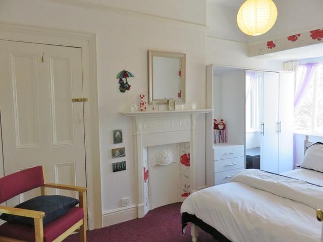  Image of 3 bedroom Detached house for sale in Westbourne Avenue Princes Avenue Hull HU5 at HULL, HU5 3JB