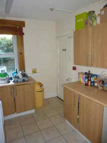  Image of 7 bedroom Flat to rent in Westfield Place Dundee DD1 at West End Dundee Dundee, DD1 4JU