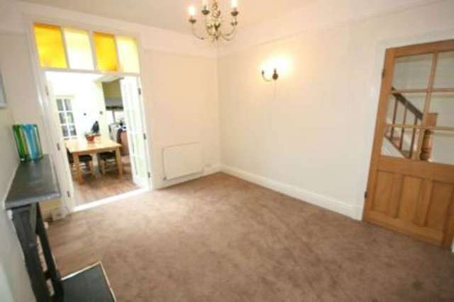  Image of 4 bedroom End of Terrace to rent in Westgate Hale Altrincham WA15 at ALTRINCHAM, WA15 9AY