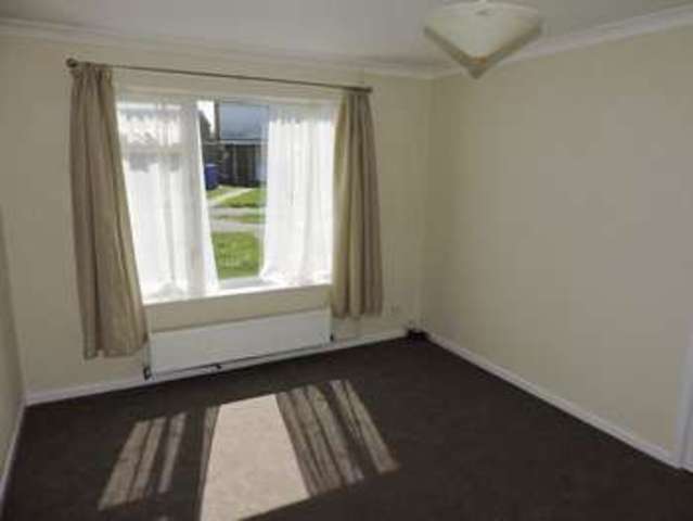  Image of 3 bedroom Terraced house to rent in Westhall Road Lowestoft NR32 at Westhall Road  Lowestoft, NR32 4DF