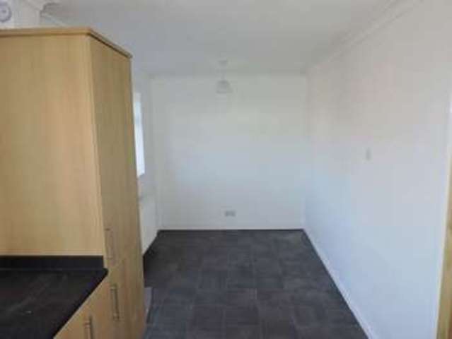  Image of 3 bedroom Terraced house to rent in Westhall Road Lowestoft NR32 at Westhall Road  Lowestoft, NR32 4DF