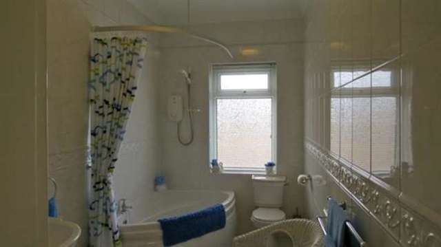  Image of 2 bedroom Apartment for sale in Westwood Scarborough YO11 at Scarborough, YO11 2JD