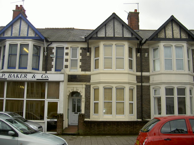 Image of 1 bedroom Ground Flat to rent in Whitchurch Road Heath Cardiff CF14 at Flat 2  Cardiff, CF14 3JR