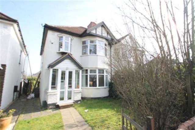  Image of 3 bedroom Semi-Detached house to rent in Wickham Court Road West Wickham BR4 at West Wickham, BR4 9LN