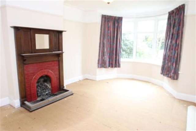  Image of 3 bedroom Semi-Detached house to rent in Wickham Court Road West Wickham BR4 at West Wickham, BR4 9LN