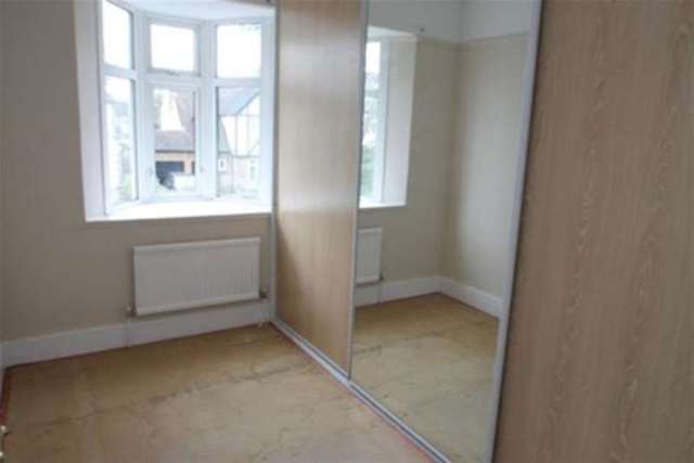  Image of 3 bedroom Semi-Detached house to rent in Wickham Court Road West Wickham BR4 at West Wickham, BR4 9LN