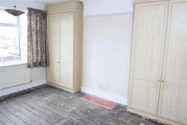  Image of 3 bedroom Semi-Detached house to rent in Wickham Court Road West Wickham BR4 at West Wickham, BR4 9LN