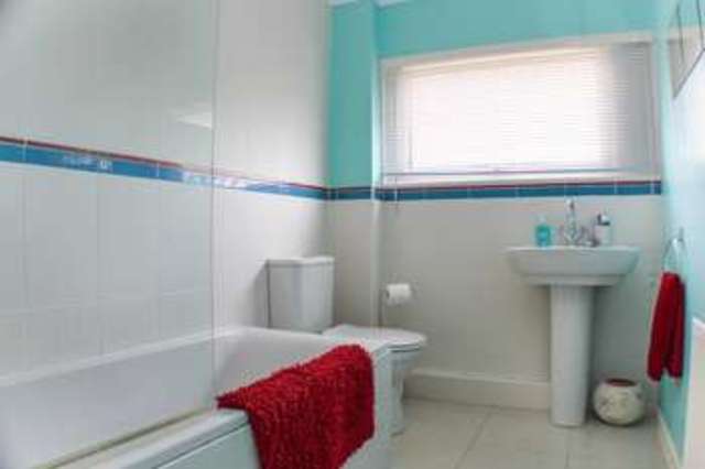  Image of 3 bedroom Terraced house for sale in Willow Close Garsington Oxford OX44 at Willow Close Garsington Oxford, OX44 9AN