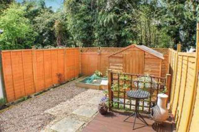  Image of 3 bedroom Terraced house for sale in Willow Close Garsington Oxford OX44 at Willow Close Garsington Oxford, OX44 9AN