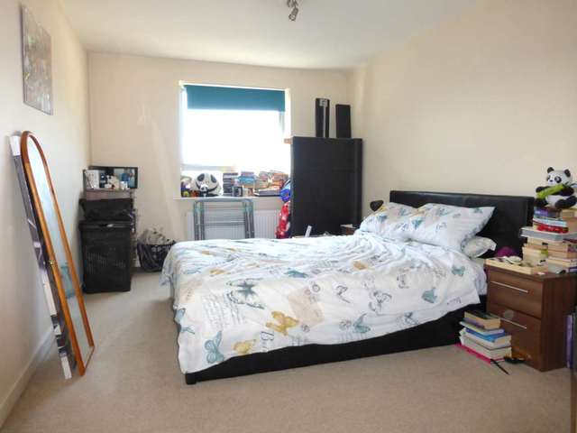  Image of 1 bedroom Flat to rent in Wilmington Close Watford WD18 at Wilmington Close  Watford, WD18 0FQ