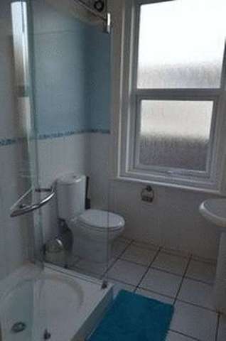  Image of 1 bedroom Semi-Detached house to rent in Wimborne Road Winton Bournemouth BH3 at Wimborne  Bournemouth, BH3 7AT