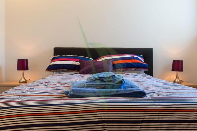  Image of Flat to rent in Woolwich Road London SE10 at Greenwich  Greenwich, SE10 0RF