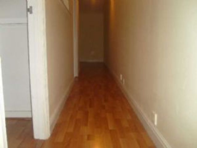  Image of 2 bedroom Flat to rent in Briarwood Court The Avenue Worcester Park KT4 at WORCESTER PARK, KT4 7EL