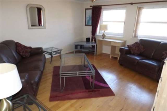  Image of 2 bedroom Flat to rent in Yorkhill Parade Glasgow G3 at Glasgow, G3 8SW