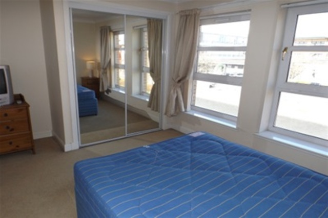  Image of 2 bedroom Flat to rent in Yorkhill Parade Glasgow G3 at Yorkhill Glasgow Glasgow, G3 8SW