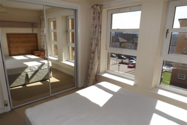  Image of 2 bedroom Flat to rent in Yorkhill Parade Glasgow G3 at Yorkhill Glasgow Glasgow, G3 8SW