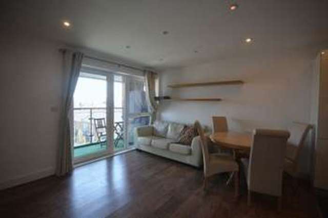  Image of 2 bedroom Flat to rent in John Thornycroft Road Southampton SO19 at John Thornycroft Road  Southampton, SO19 9SP