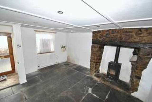  Image of 2 bedroom Terraced house to rent in Coldharbour Bideford EX39 at Coldharbour  Bideford, EX39 2NH