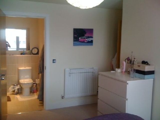  Image of 2 bedroom House Share to rent in Langley Walk Edgbaston Birmingham B15 at - 2 Langley Walk  City Center, B15 2EN