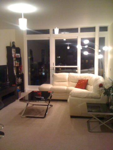  Image of 2 bedroom House Share to rent in Langley Walk Edgbaston Birmingham B15 at - 2 Langley Walk  City Center, B15 2EN