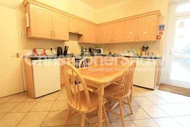  Image of 1 bedroom Property to rent in Churchill Road Boscombe Bournemouth BH1 at 23 Churchill Road  Bournemouth, BH1 4ES