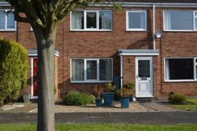  Image of 3 bedroom Terraced house to rent in Ancaster Court Scunthorpe DN17 at Ancaster Court  Scunthorpe, DN17 2DD