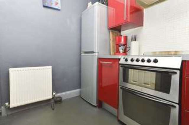  Image of 2 bedroom Flat for sale in Easter Road Edinburgh EH6 at Easter Road Easter Road Edinburgh, EH6 8LH