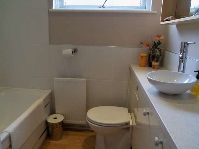  Image of 2 bedroom Detached house for sale in Cammesreinach Crescent Hunters Quay Dunoon PA23 at Cammesreinach Crescent Hunters Quay Dunoon, PA23 8JZ
