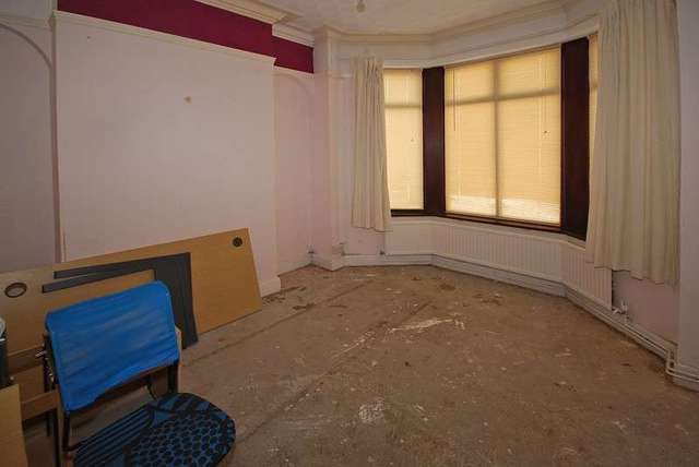  Image of 4 bedroom End of Terrace for sale in Bassaleg Road Newport NP20 at 38 Bassaleg Road  Newport, NP20 3EA