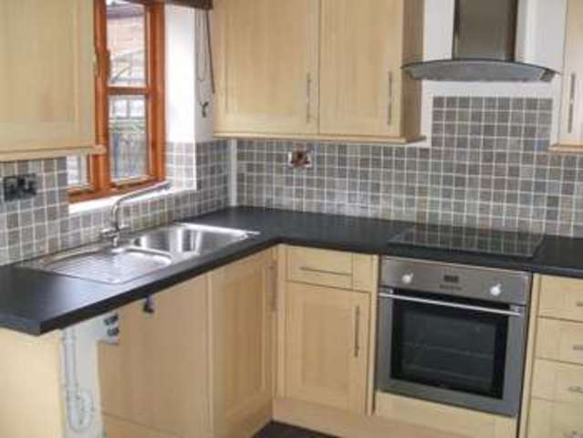  Image of 2 bedroom Terraced house to rent in Revesby Square Heighington Lincoln LN4 at Revesby Square Heighington Lincoln, LN4 1GG