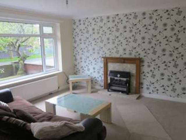  Image of 4 bedroom Property to rent in Cowm Park Way South Whitworth Rochdale OL12 at Whitworth Rochdale OL12 8AS - A FABULOUS 4 BEDROOMED DETACHED FAMILY HOUSE Rochdale, OL12 8AS
