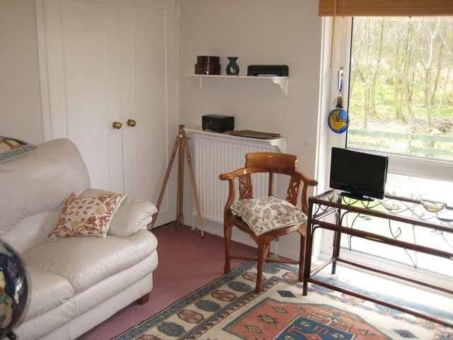  Image of 4 bedroom Terraced house for sale in Sandhaven Sandbank Dunoon PA23 at Sandbank  Dunoon, PA23 8QN