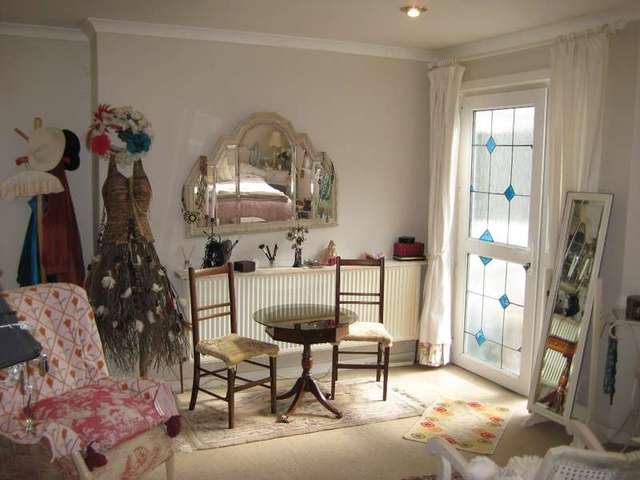  Image of 4 bedroom Terraced house for sale in Sandhaven Sandbank Dunoon PA23 at Sandbank  Dunoon, PA23 8QN