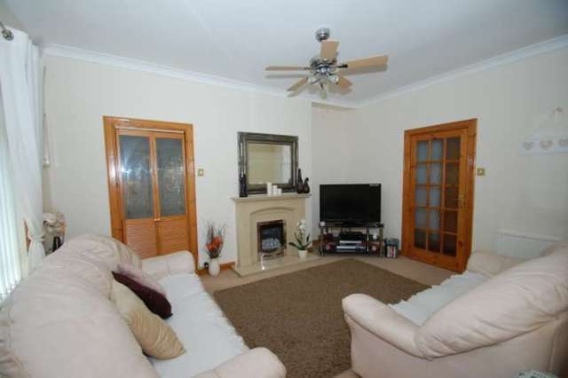  Image of 2 bedroom Flat for sale in Tannadice Avenue Glasgow G52 at 50 Tannadice Avenue  Glasgow, G52 3DT
