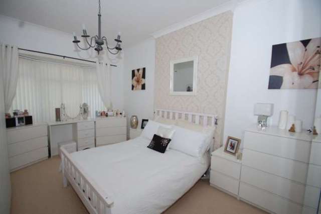  Image of 2 bedroom Flat for sale in Tannadice Avenue Glasgow G52 at 50 Tannadice Avenue  Glasgow, G52 3DT