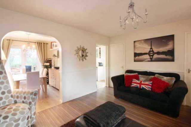  Image of 4 bedroom Detached house for sale in Craigearn Avenue Kirkcaldy KY2 at Craigearn Avenue  Kirkcaldy, KY2 6YS