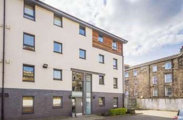  Image of 2 bedroom Flat for sale in Albert Street Edinburgh EH7 at Albert Street Leith Edinburgh, EH7 5LY