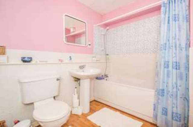  Image of 2 bedroom Flat for sale in Albert Street Edinburgh EH7 at Albert Street Leith Edinburgh, EH7 5LY
