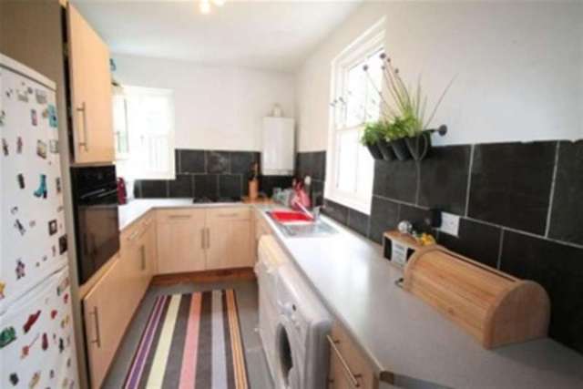  Image of 3 bedroom Detached house to rent in Abbey Grove Nottingham NG3 at Nottingham, NG3 3AU