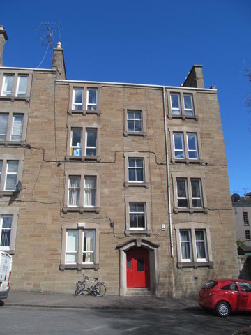  Image of 2 bedroom Flat to rent in Abbotsford Street Dundee DD2 at West End Dundee Dundee, DD2 1DB