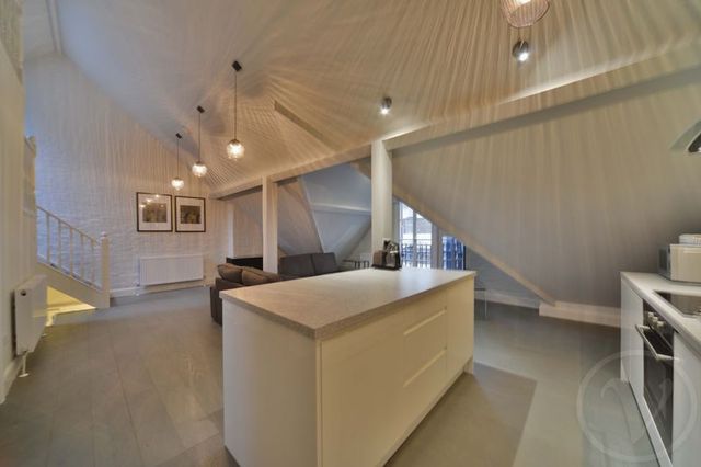  Image of 2 bedroom Flat to rent in Adams Row London W1K at Adams Row Mayfair London, W1K 2LA